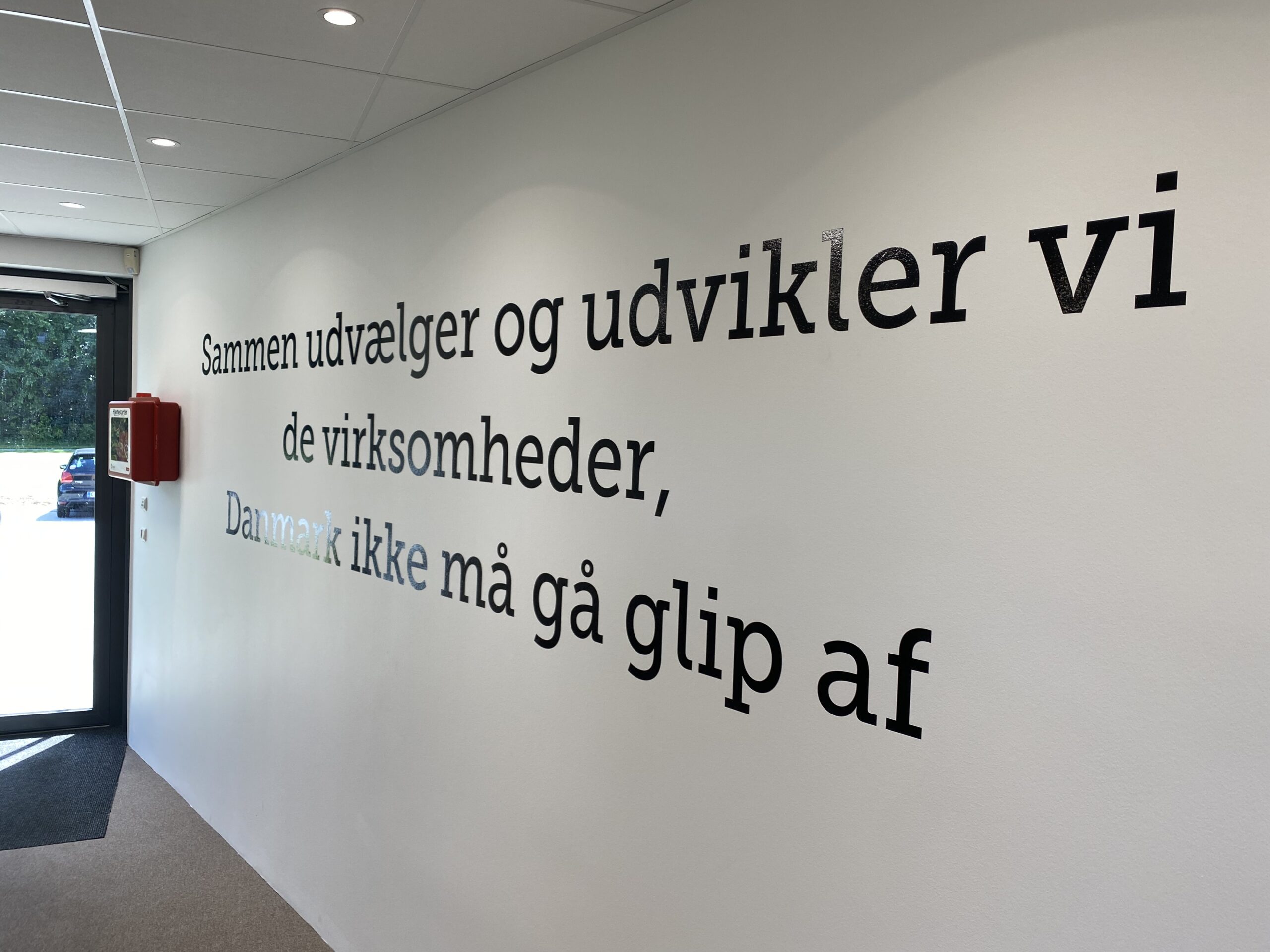 udskaaretfolietekst5